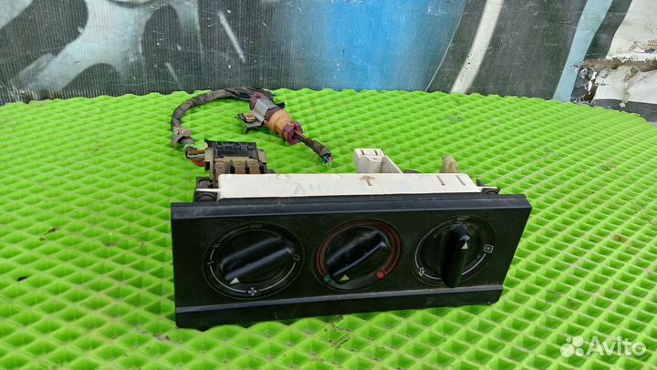 Блок управления климат контролем Ауди 80