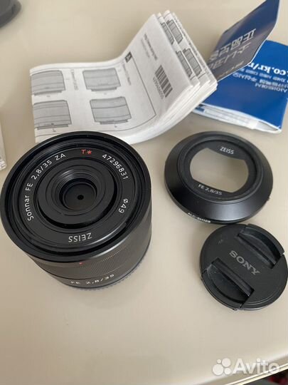 Объектив Sony Sonnar T* FE 35mm f/2.8 ZA