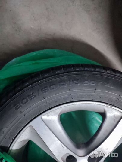 Диски и шины на 16 nokian hakkapelita8 205/60/r16
