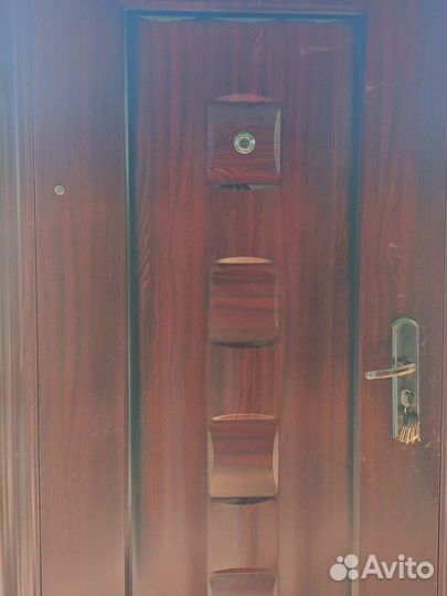 Дверь входная