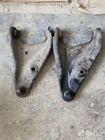 Рычаги Лада Ларгус