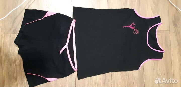 Костюм для занятий спортом, Гимнастикой