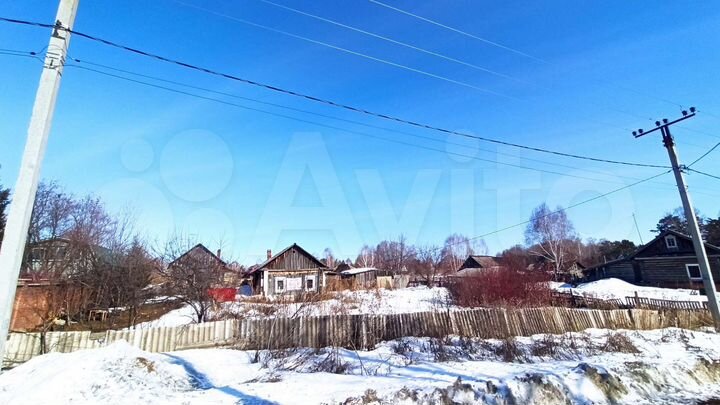 Дом 20 м² на участке 40 сот.