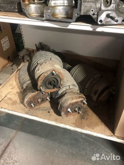 Пневмостойка перед. и зад. комплект