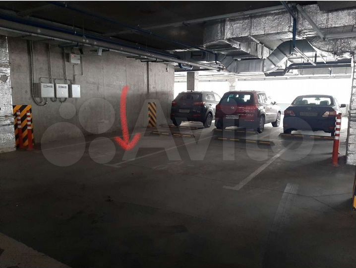 Машиноместо, 14 м²