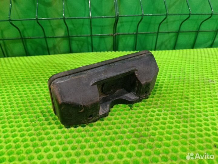 Упор домкрата Mercedes-Benz C W204