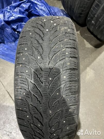 Nokian Tyres Hakkapeliitta 9 SUV 225/60 R17 29T