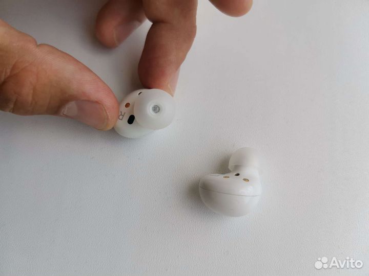 Samsung galaxy bads 2