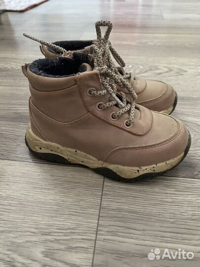 Ботинки осенние