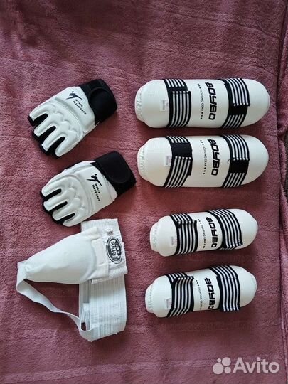 Кимоно (добок) для тхэквондо р. 140, р. 150