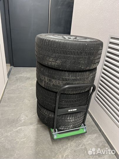 Колеса на зимней резине Ауди q7 4m 285/45 R20