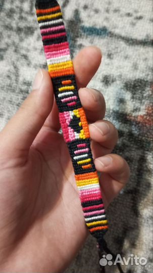 Фенечка с сердечками