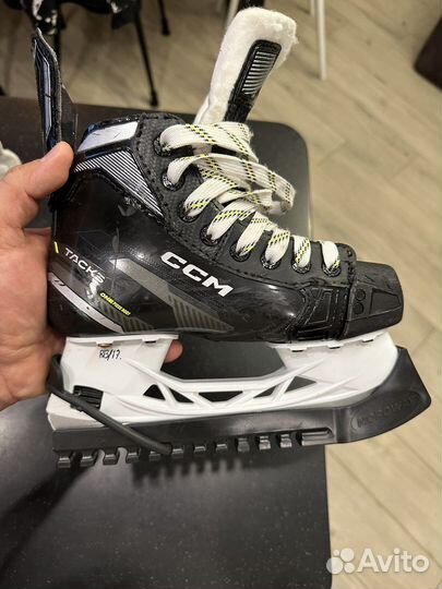 Коньки ccm as580 jr 1
