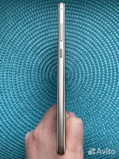 HUAWEI P10 Lite, 4/32 ГБ