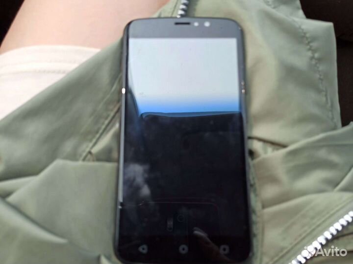 DEXP Z250, 2/16 ГБ