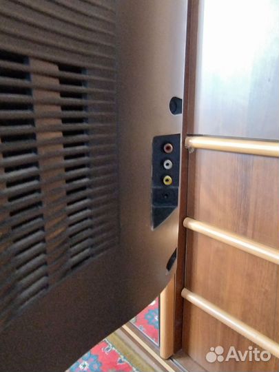 Телевизор samsung