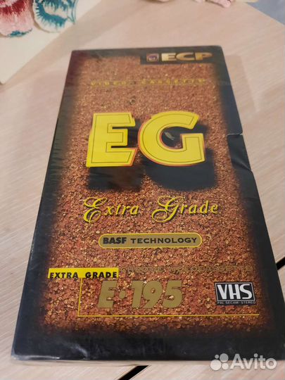 Японская Видеокассета VHS E-195