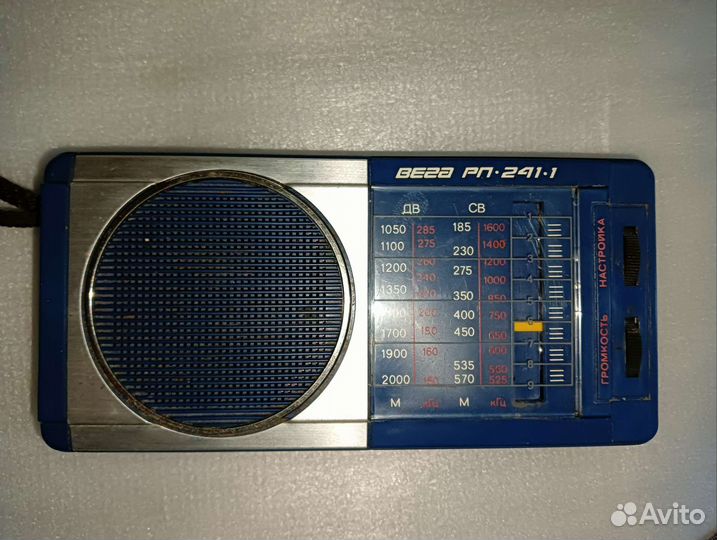 Радиоприемник св, дв