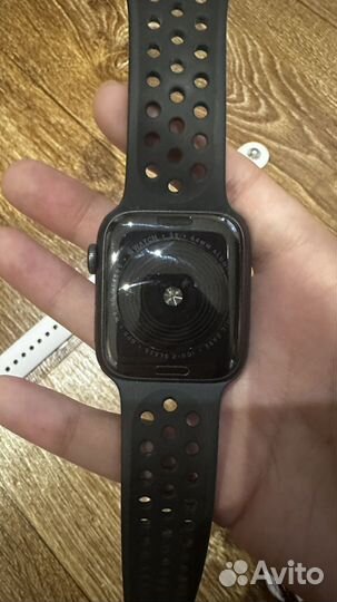 Часы apple watch se 44 mm