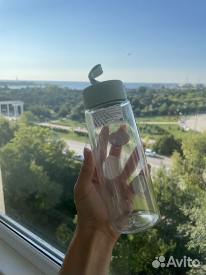 Бутылка для воды стеклянная