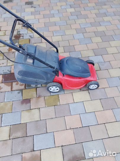 Газонокосилка электрическая бу