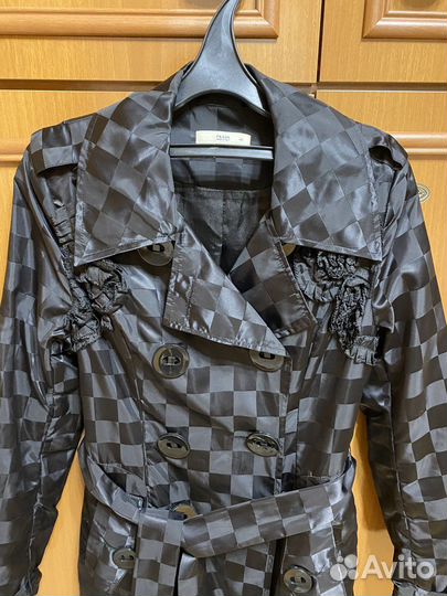 Плащ женский Prada