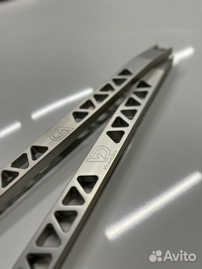 Распорка стоек BMW G20