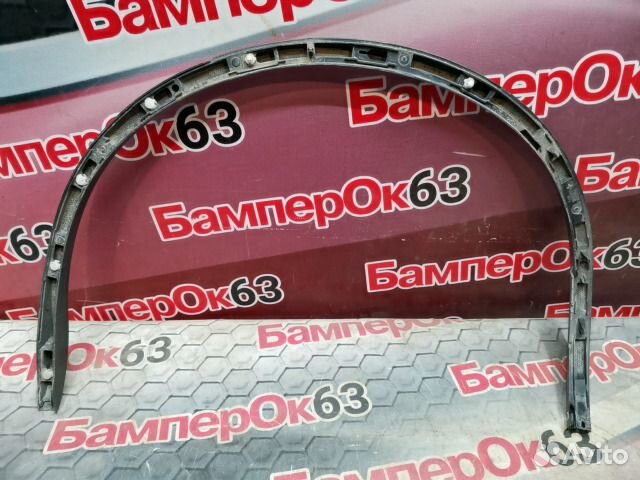 Накладка крыла задний правый Volkswagen Touareg
