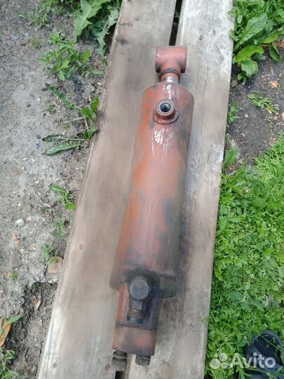 Продам запчасти на дт 75