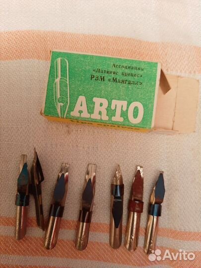 Перья шрифтовые