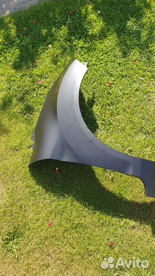 Крыло переднее правое Ford fiesta с 2008 по 2017