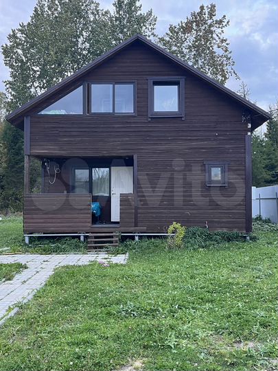 Дом 96,3 м² на участке 8,3 сот.