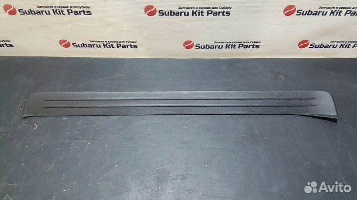Накладка порога передняя правая Subaru Legacy Iv