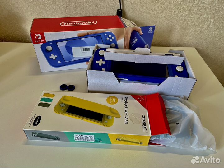 Nintendo switch lite чипованная
