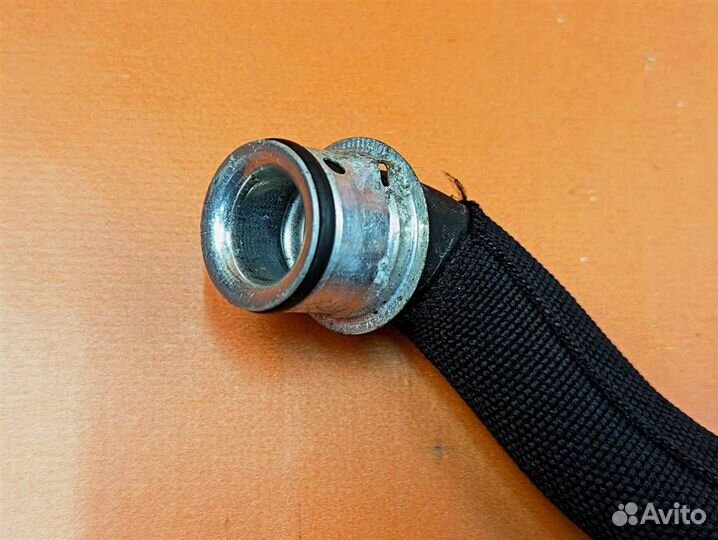 Патрубок ож w212 E-class 651.924 2012