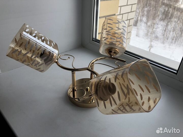 Продается люстра на кухню