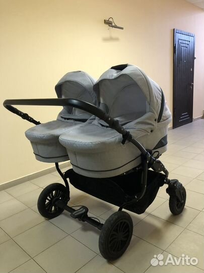 Прогулочная коляска для двойни 2 в 1