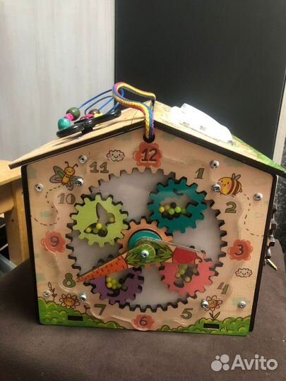 Бизиборд домик со светом большой