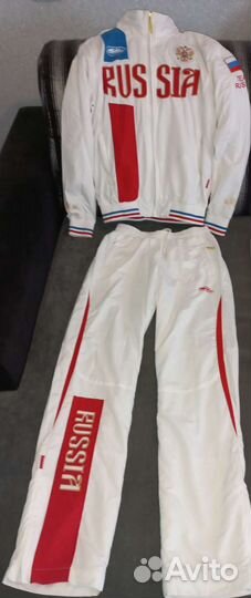 Спортивный костюм женский оригинал