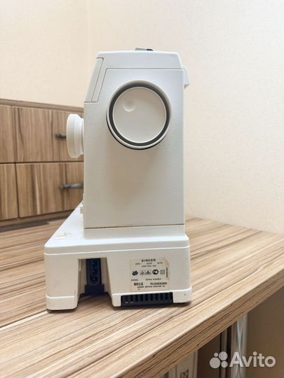 Швейная машинка singer