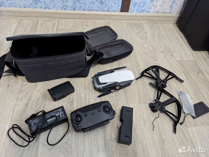 Dji mavic air fly more combo