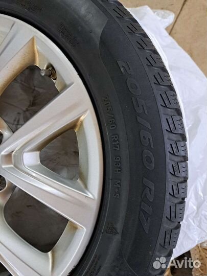 Диски R 17 с резиной BMW X1