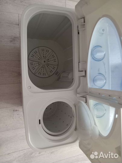 Стиральная машина с вертикальной загрузкой