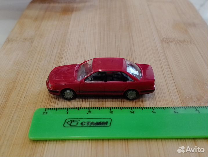 Audi 100 C4 (1991-1994), красный