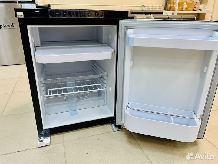 Автохолодильник встраиваемый 50 л Alpicool