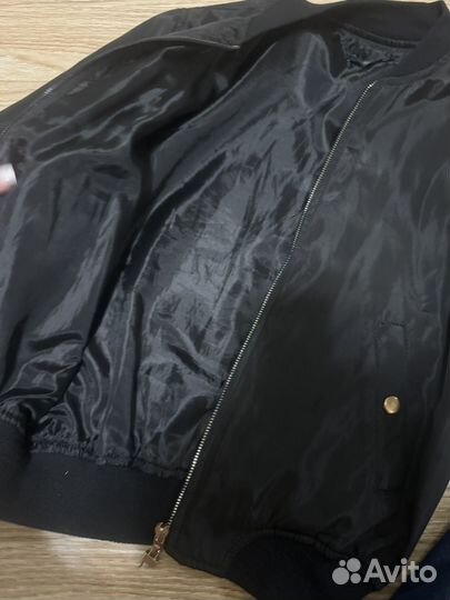 Джинсовая куртка