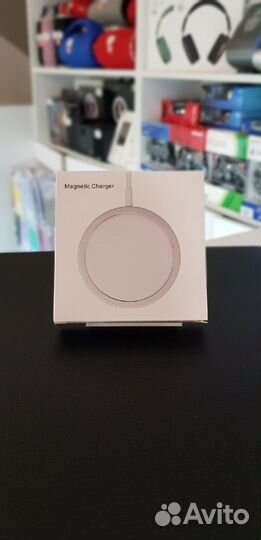 Беспроводная зарядка MagSafe для Apple