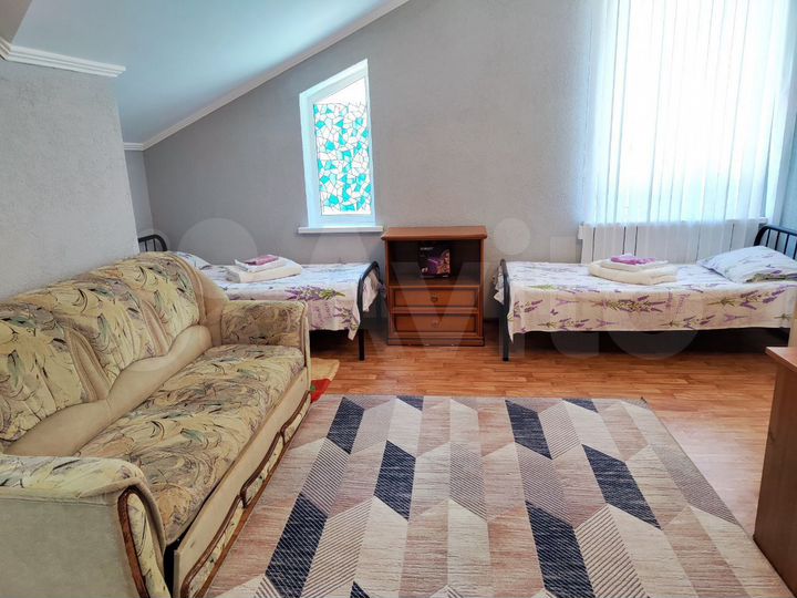 Комната 46 м², 2/2 эт.