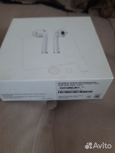 Беспроводные наушники Apple AirPods 2 MV7N2