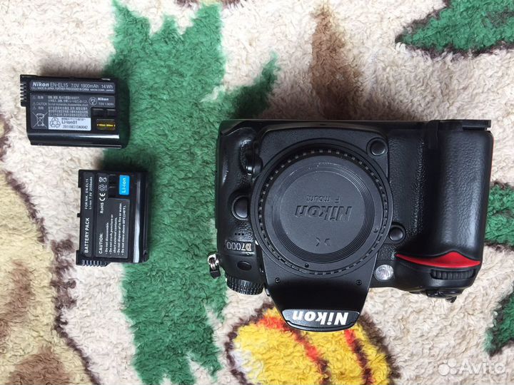 Фотоаппарат Nikon d7000+Батарейный блок